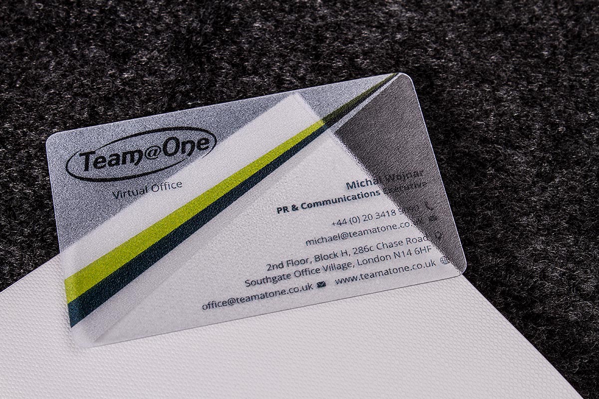 Clear Plastic Business Cards 3.5x2.5 | Luxury Printing